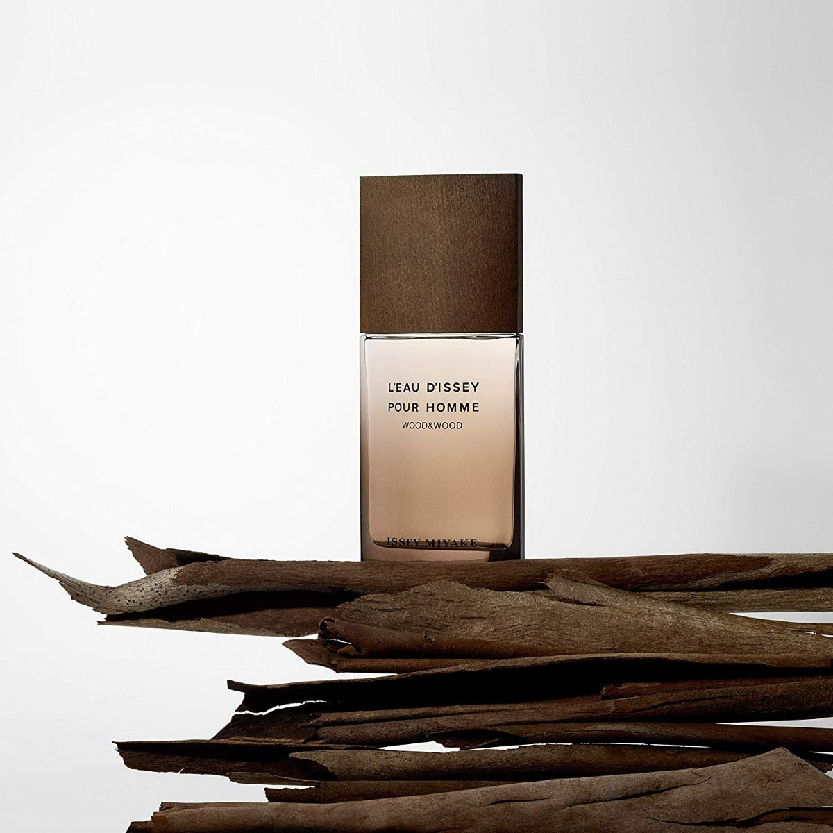 ISSEY MIYAKE L'Eau D'Issey Pour Homme Wood & Wood Eau De Parfum Intense Spray For Men, 100 ml-3.3Oz - samawa perfumes 